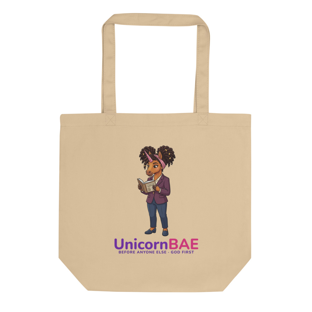 Bookshelf BAE Tote printed with the Amber design